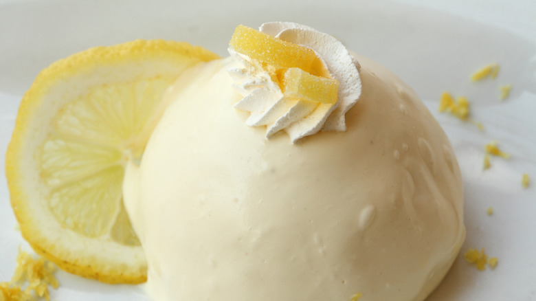 Candied lemon topped delizie al limone