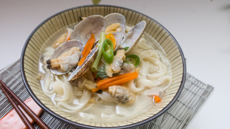 Kalguksu with seafood