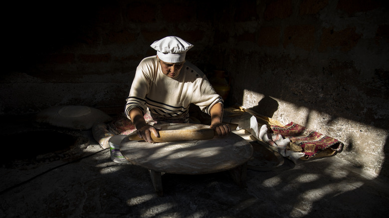 Armenian women preparing lavash