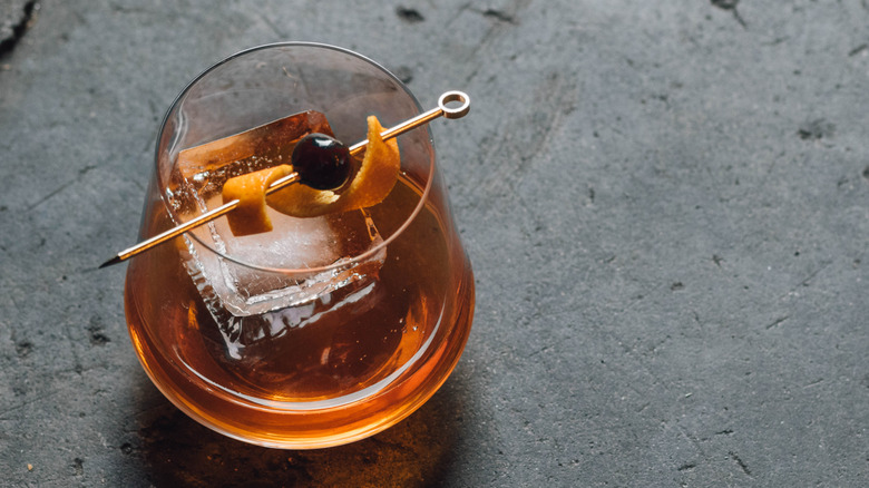 Old Fashioned with garnishes