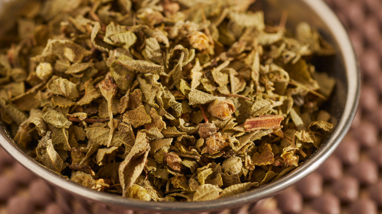 dried mexican oregano