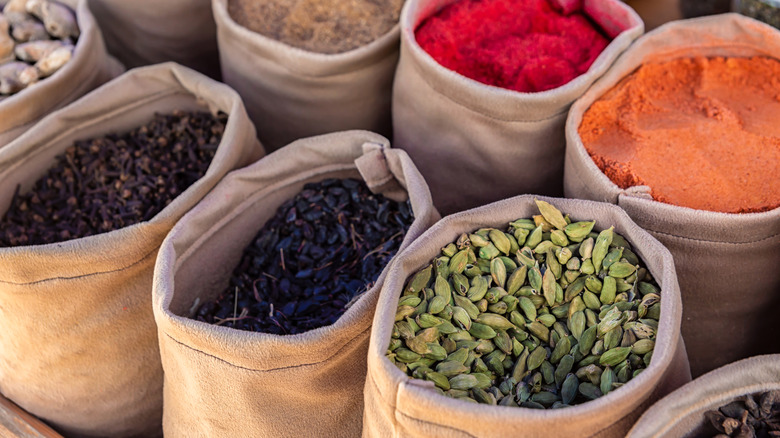 Bulk spices in burlap sacks