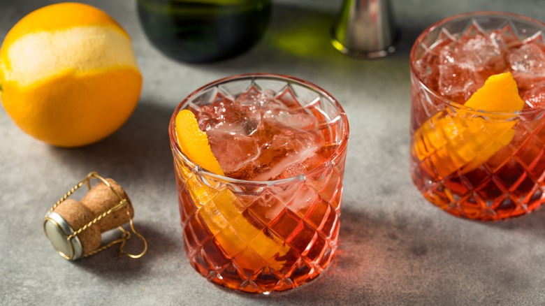 negroni sbagliato in glass