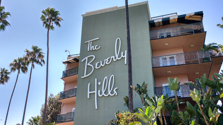 Beverly Hills Hotel facade