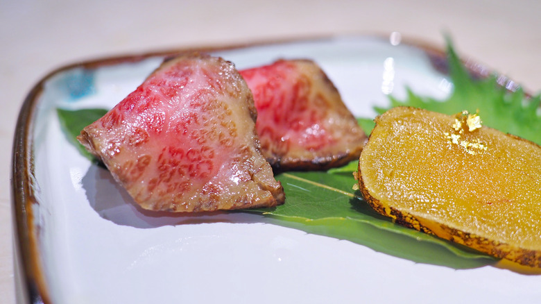 Grilled beef for kaiseki