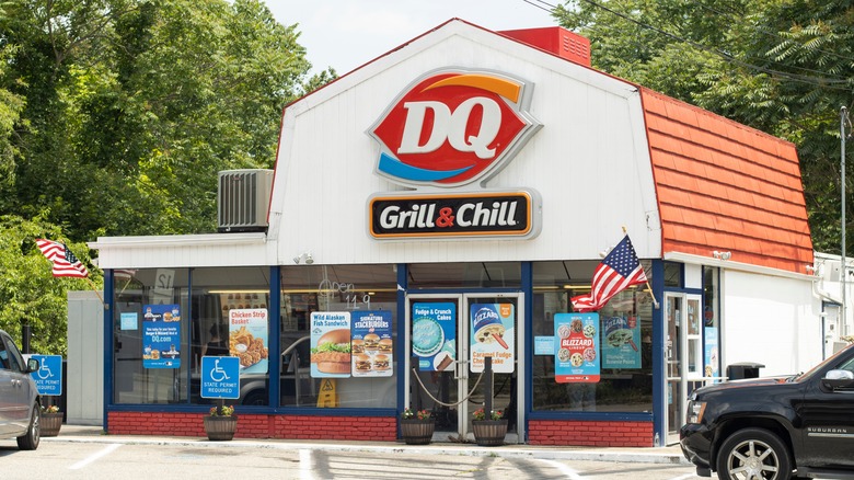 Dairy Queen Grill & Chill with parking lot