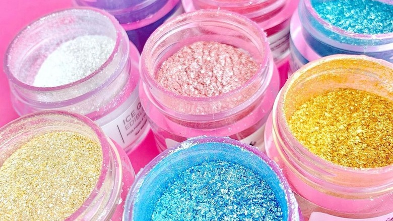 Assorted edible glitters