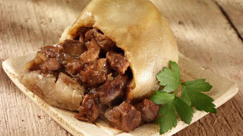 Steak and kidney pudding