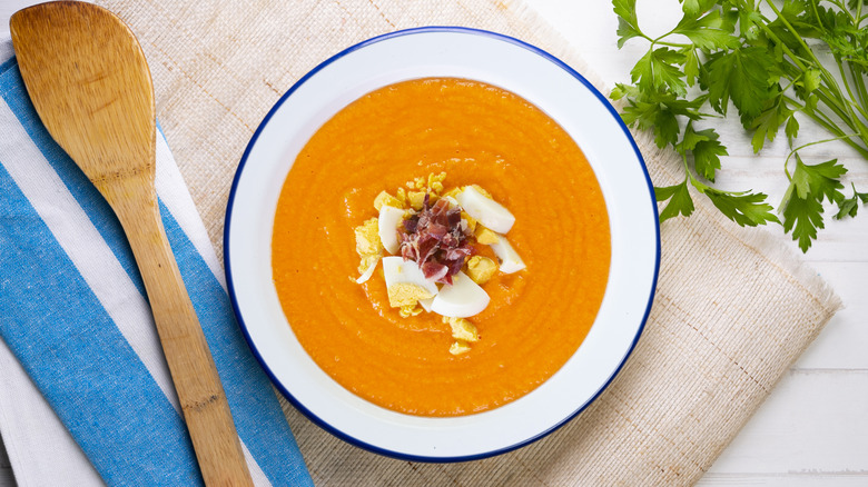 Salmorejo served in bowl