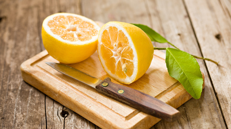sliced Meyer lemon