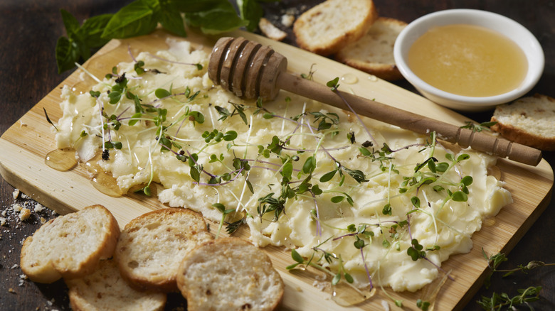 The viral butter board and bread