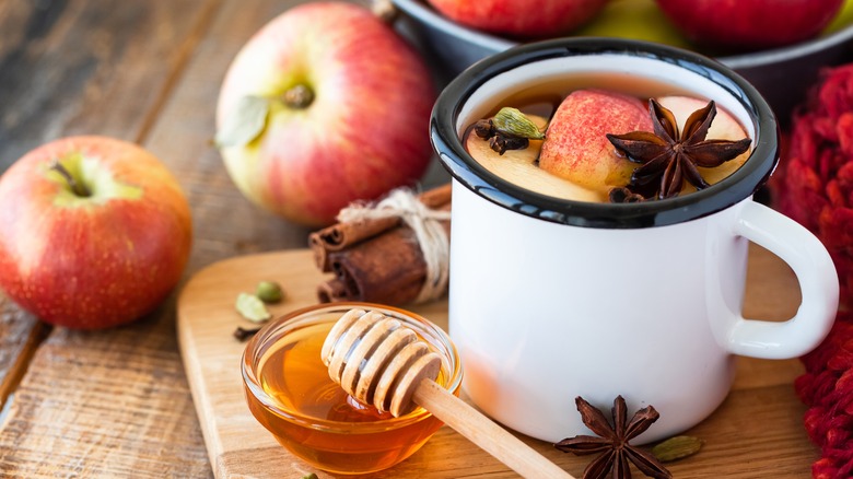 Spiked apple cider 