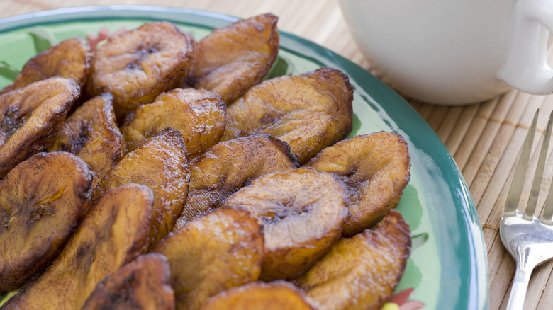 Fried plantains on plate