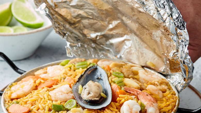 paella pan using aluminum foil lid