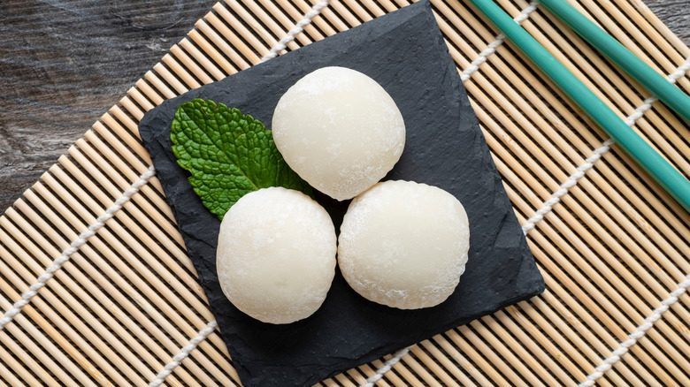 Japanese mochi with mint leaves 