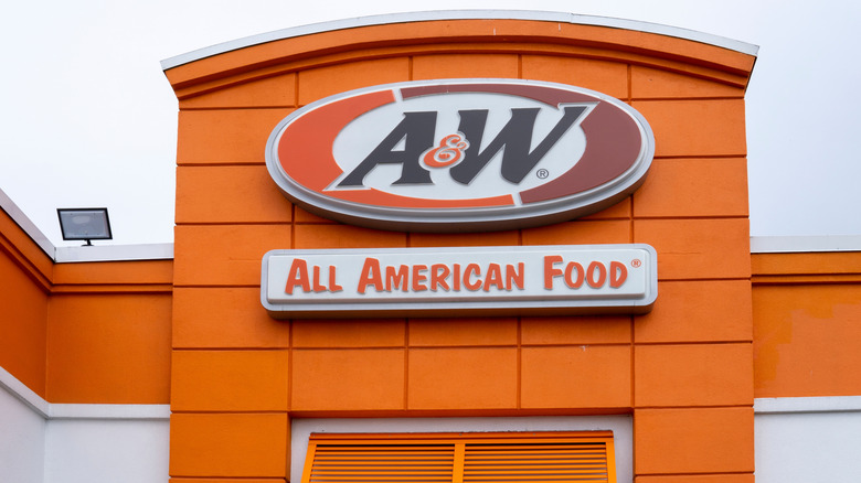 A&W restaurant storefront