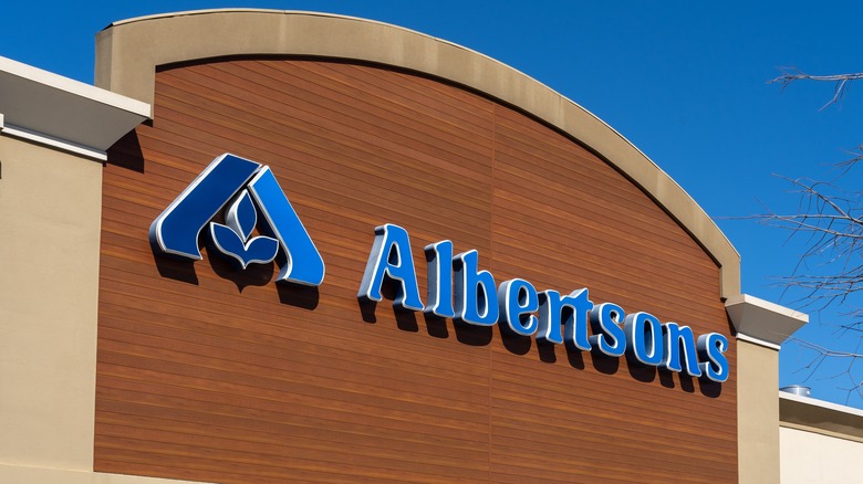 Albertsons store