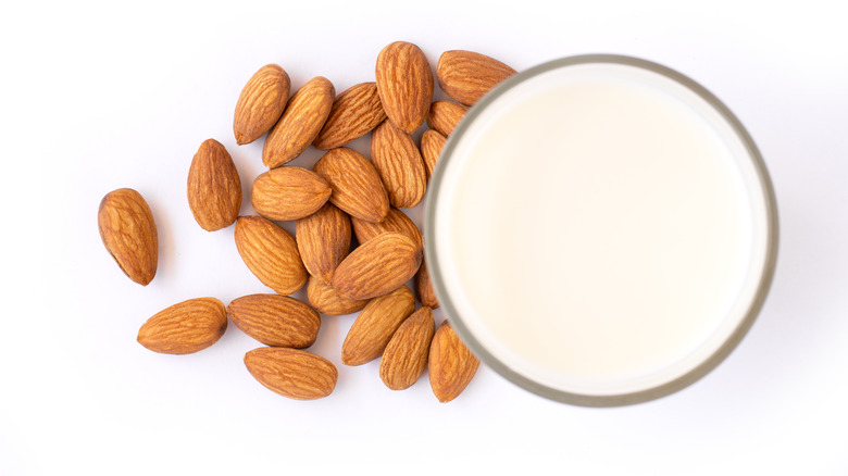 almond milk and almonds