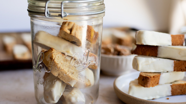 Jar of cooled biscotti cookies