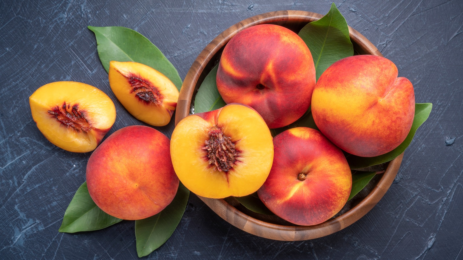 white-wine-can-turn-unripe-peaches-into-a-decadent-dessert