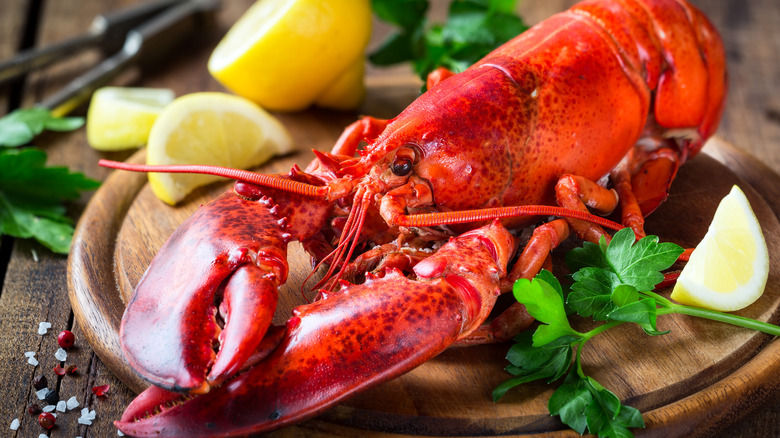 cooked lobster with lemon