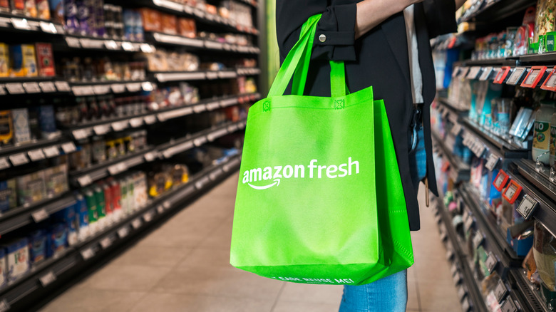 Amazon Fresh shopper in store