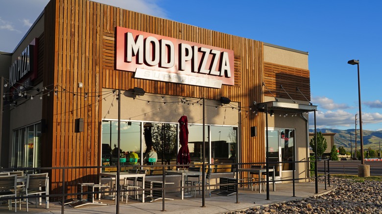 MOD pizza chain