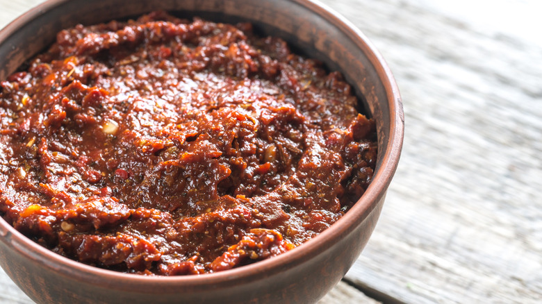 Why Are Canned Chipotle Peppers Used In Adobo Sauce?