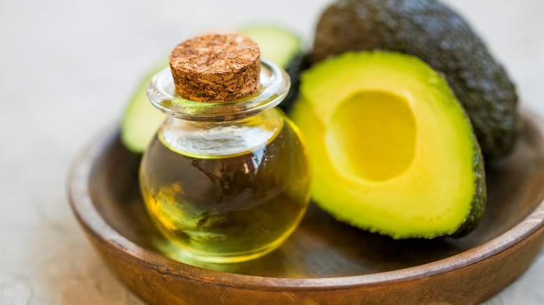 avocado oil and avocados