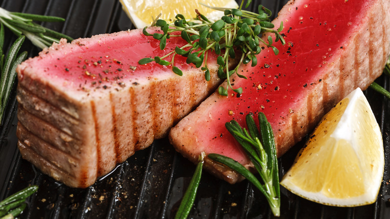 grilled tuna steak