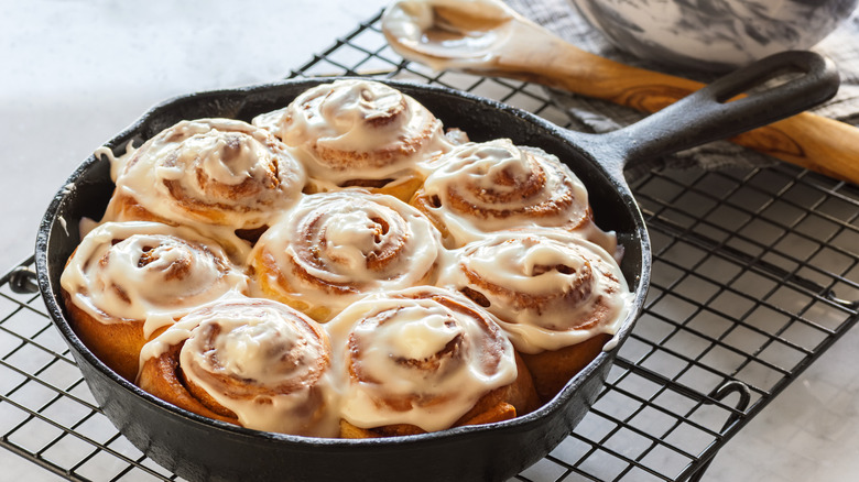 Cinnamon buns in cast iron pan 