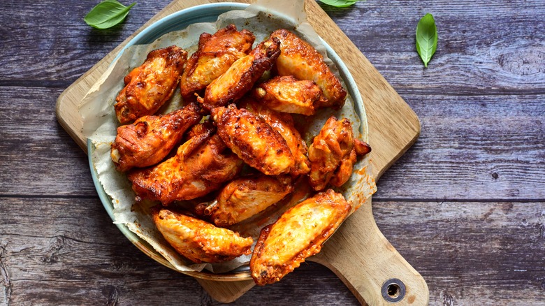 platter of fried chicken wings