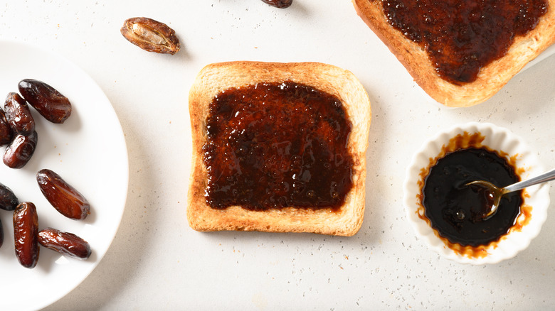 date syrup on toast