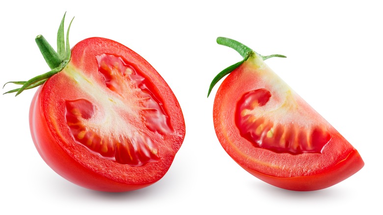 cut tomatoes 