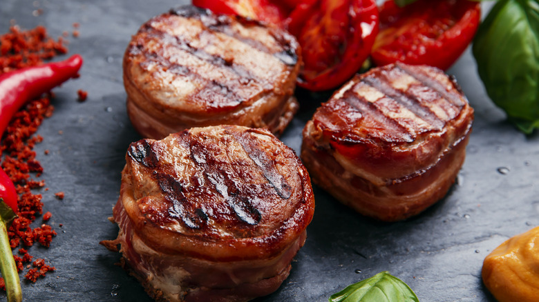 bacon wrapped filet mignon