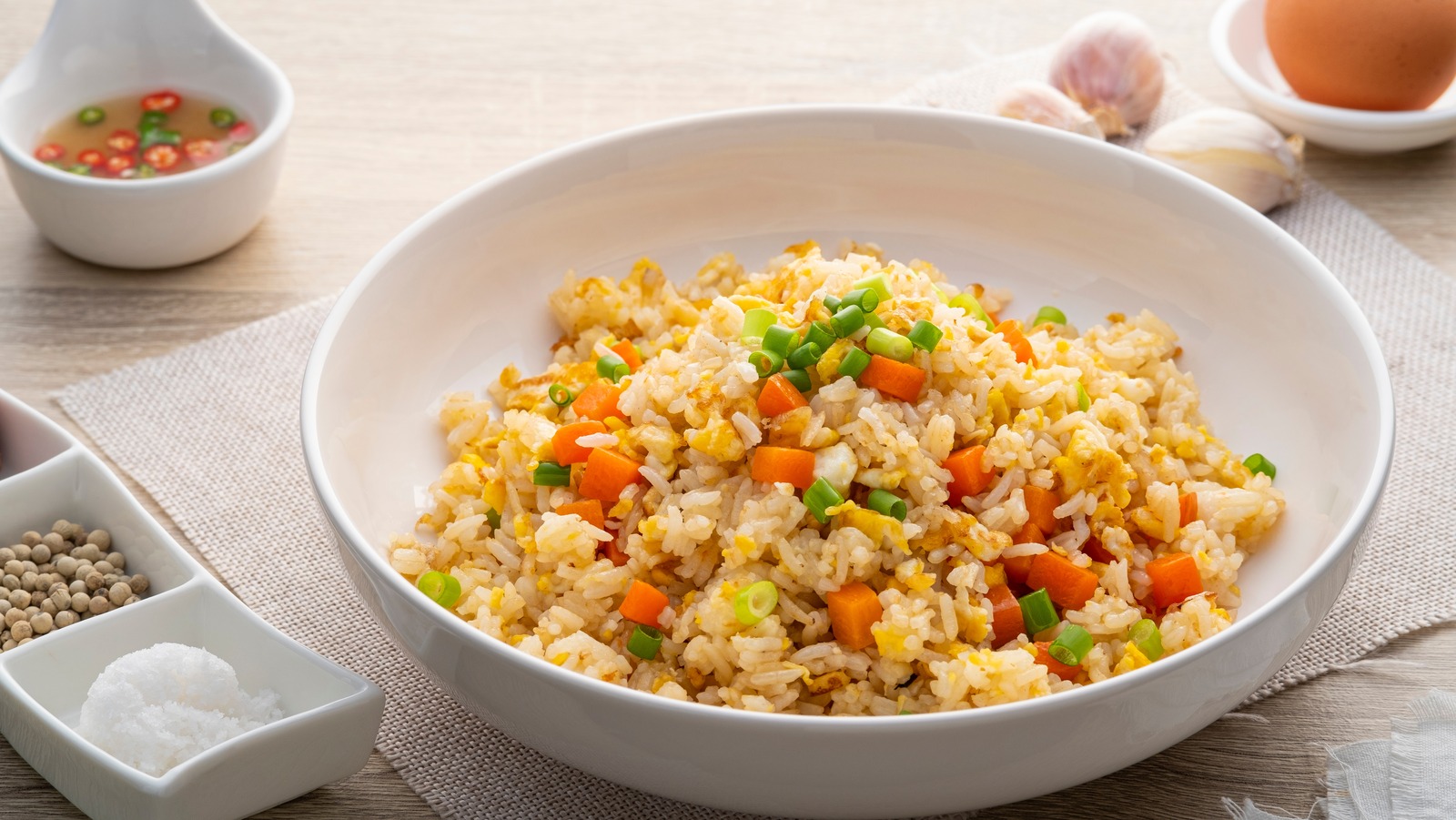 why-fried-rice-tastes-better-at-a-restaurant-than-at-home