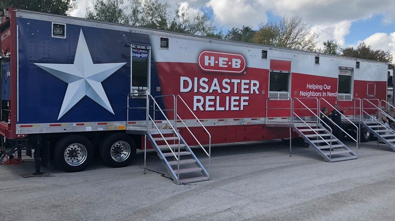 H-E-B disaster relief truck