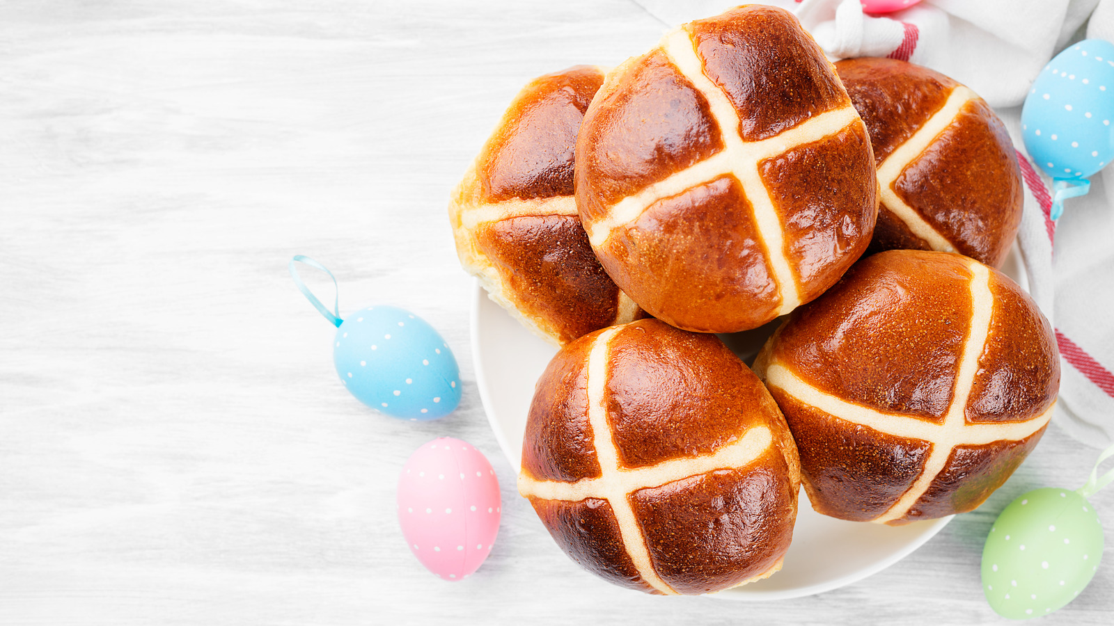 Why Hot Cross Buns Are Eaten On Easter