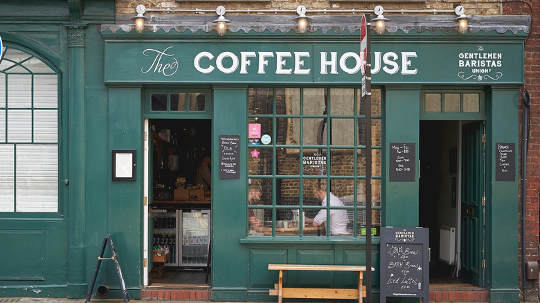 A London coffee house 