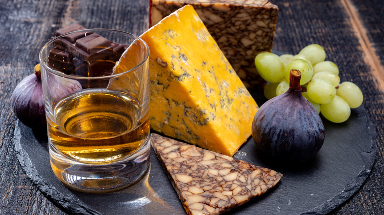 whiskey with food pairings