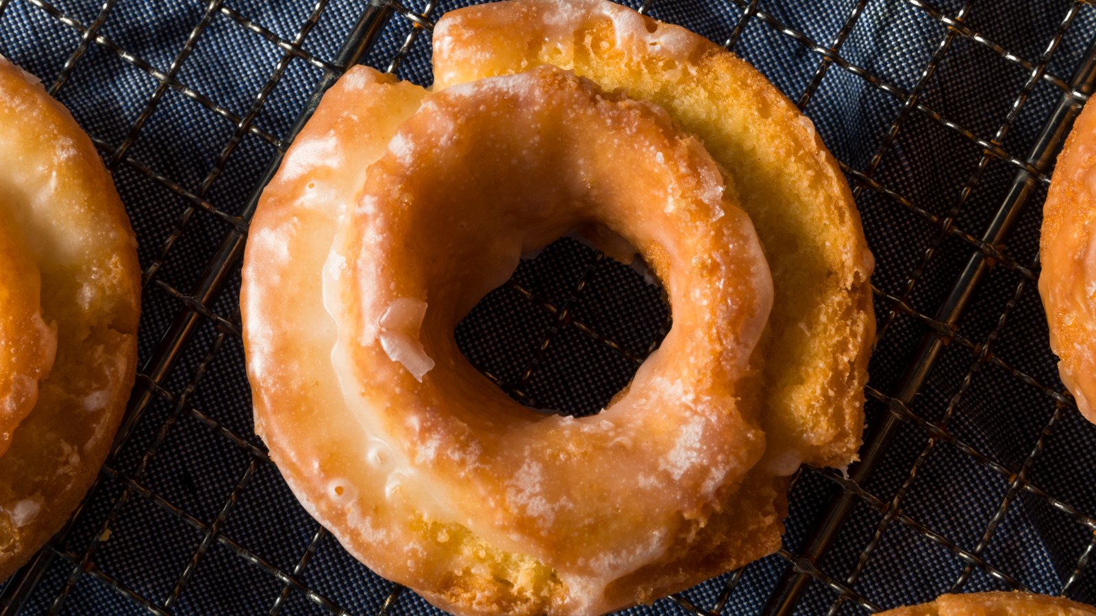 Old-Fashioned Cake Doughnuts - Just so Tasty