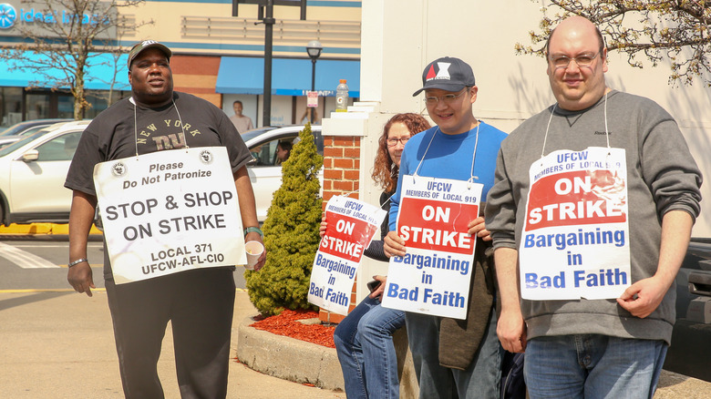 Stop and Shop employees on strike