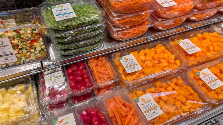 chopped vegetables at market