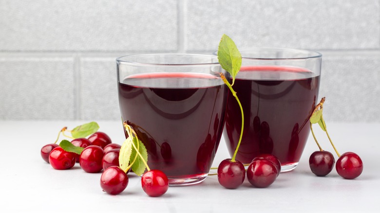 sour cherry juice and cherries