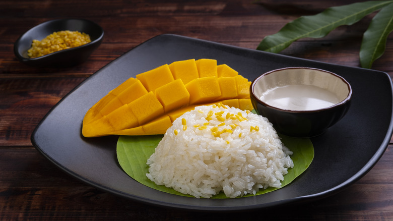 Thai mango sticky rice