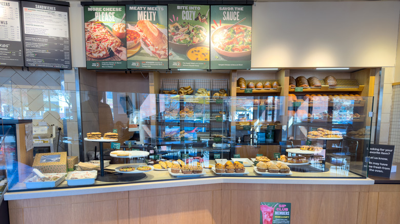 counter to order food at Panera Bread