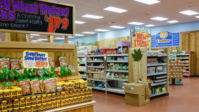 Trader Joe's interior