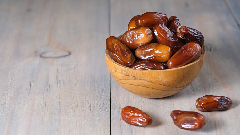 Tunisian dates in wooden bowl