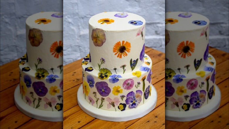 Wildflower cake