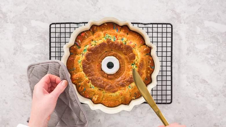 Bundt cake in a pan